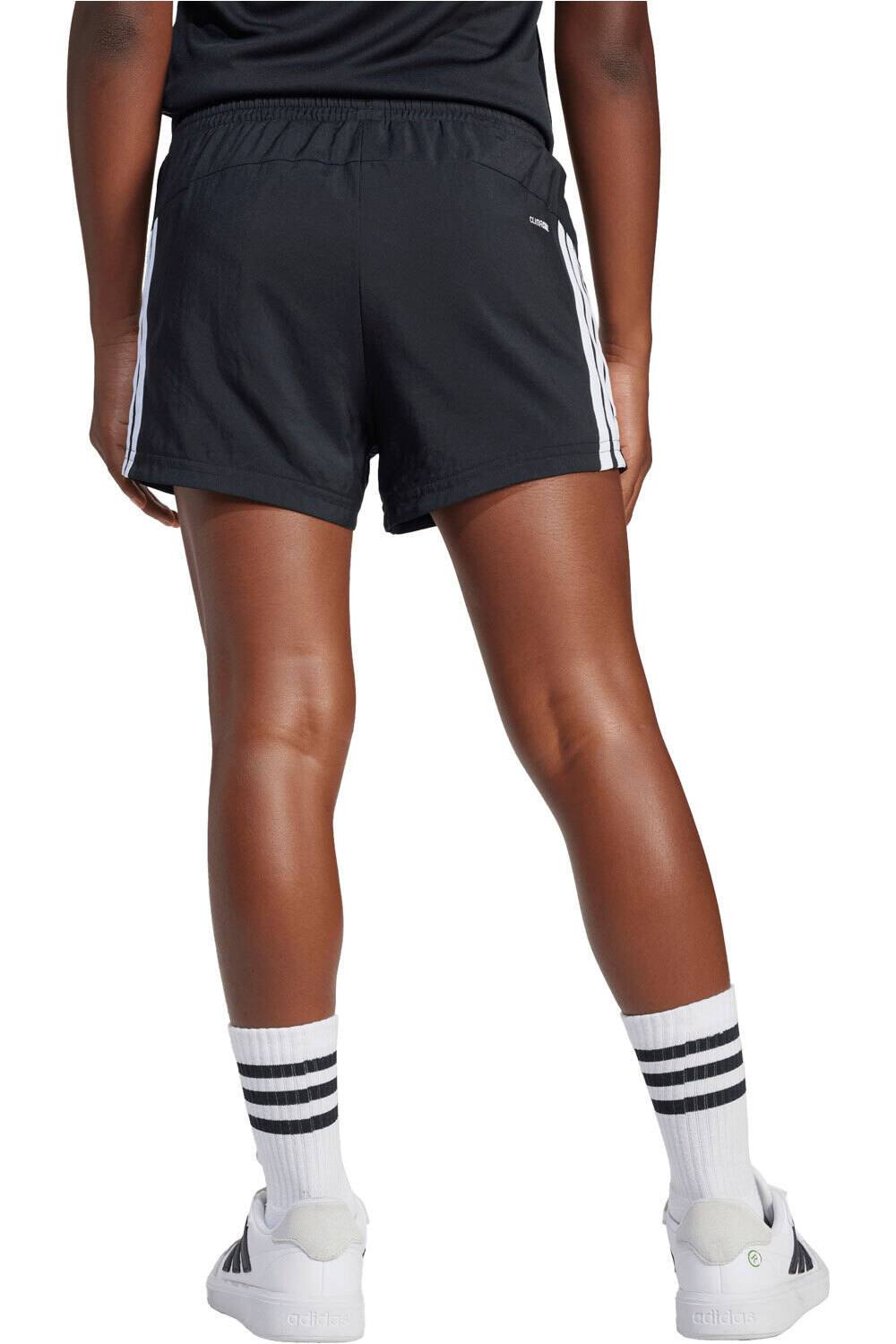 adidas bermuda niña TRAIN ESSENTIALS 3-STRIPES vista trasera