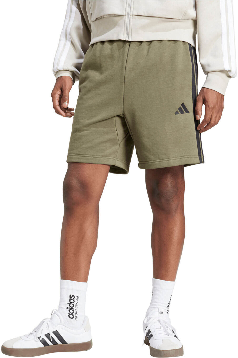 adidas bermudas hombre ESSENTIALS THREE STRIPES FRENCH TERR vista frontal