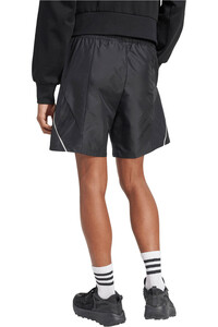 adidas bermudas hombre STADIUM vista trasera