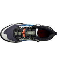 adidas bota trekking hombre TERREX SKYCHASER MID GTX 05