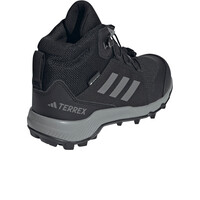 adidas bota trekking niño 3_TERREX MID GTX K vista trasera