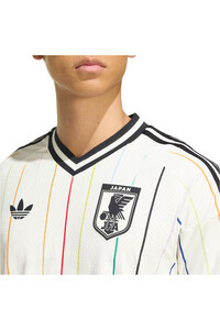 adidas camiseta de fútbol oficiales AUTHENTIC SEGUNDA EQUIPACION JAPON 26 vista detalle
