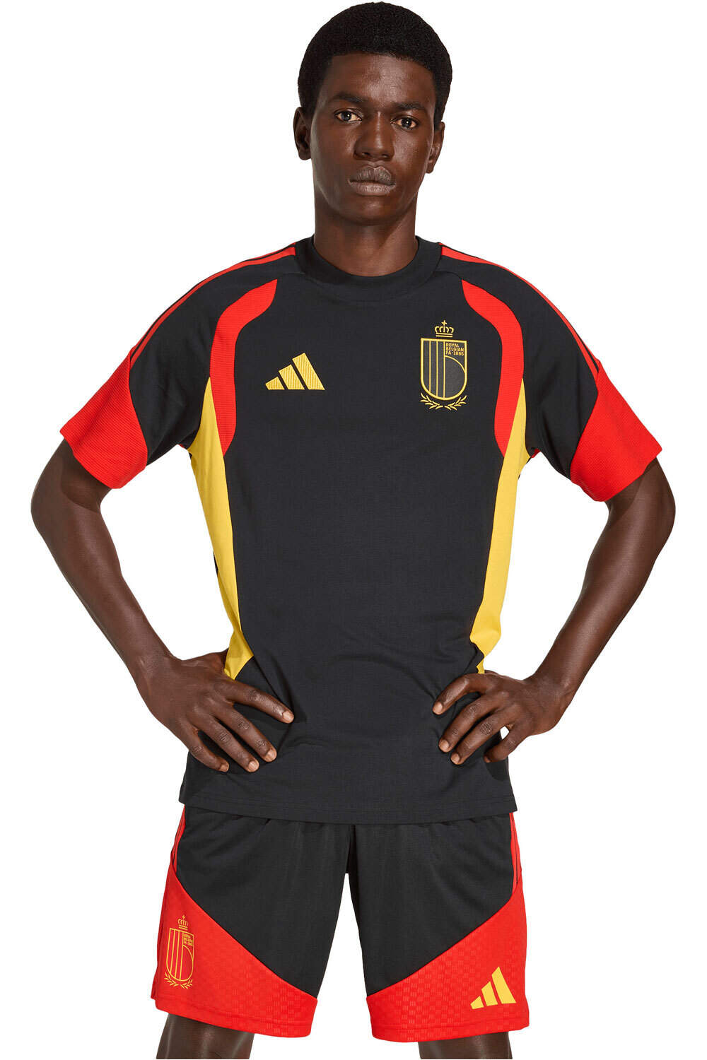 adidas camiseta de fútbol oficiales BLGICA 26 TIRO vista frontal