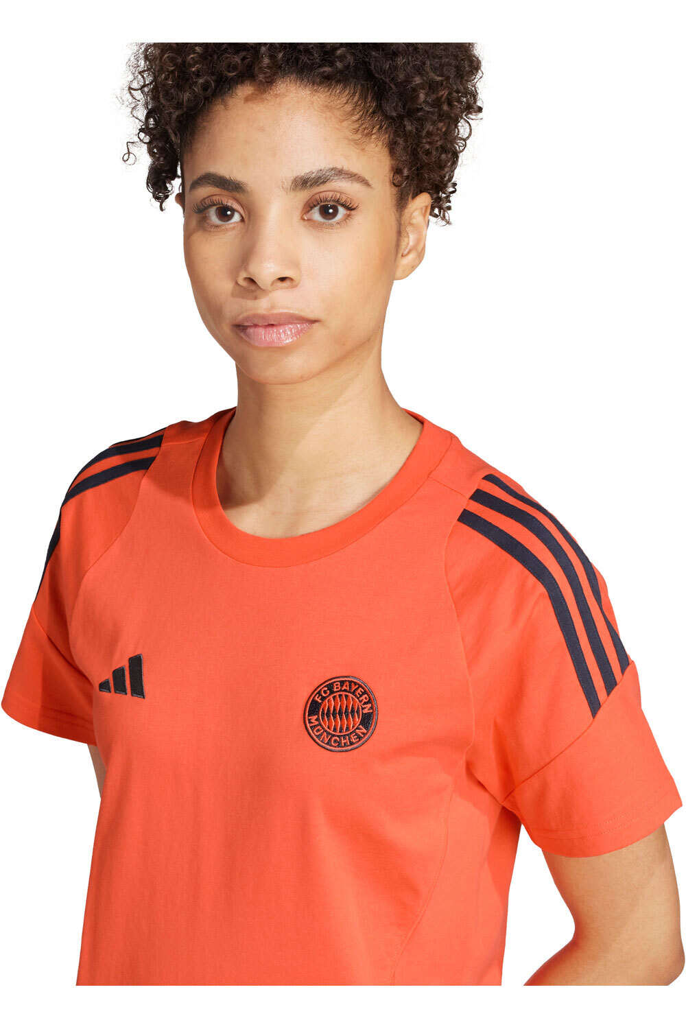 adidas camiseta de fútbol oficiales B.MUNICH 26 TEE W 03