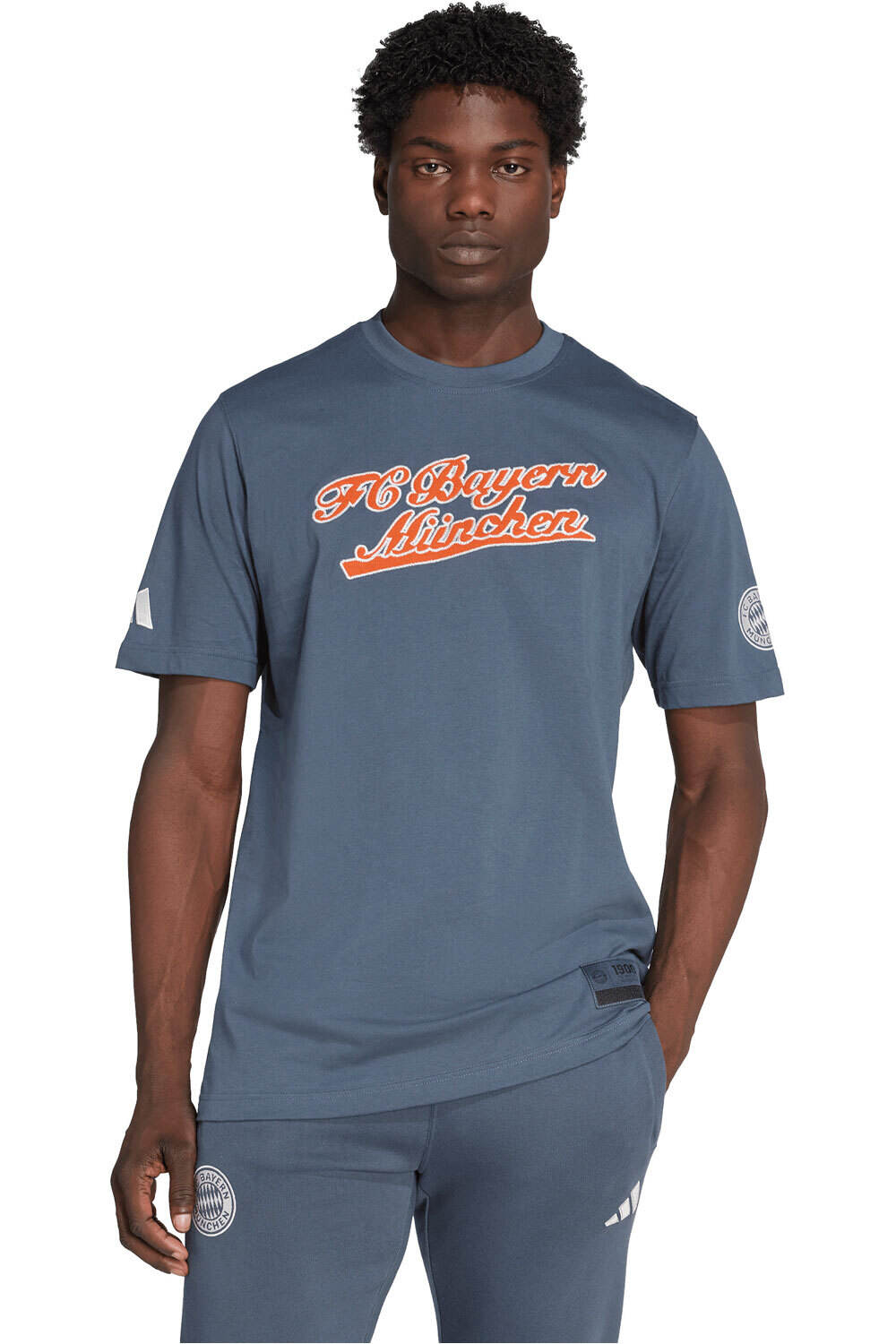 adidas camiseta de fútbol oficiales B.MUNICH 26 US TEE vista frontal