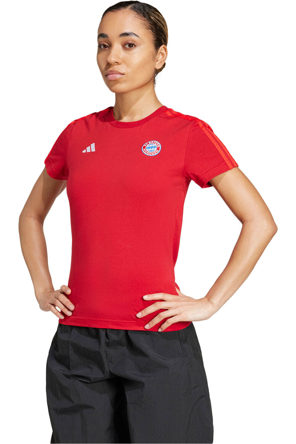 adidas camiseta de fútbol oficiales B.MUNICH 26 WMN 3S TEE vista frontal