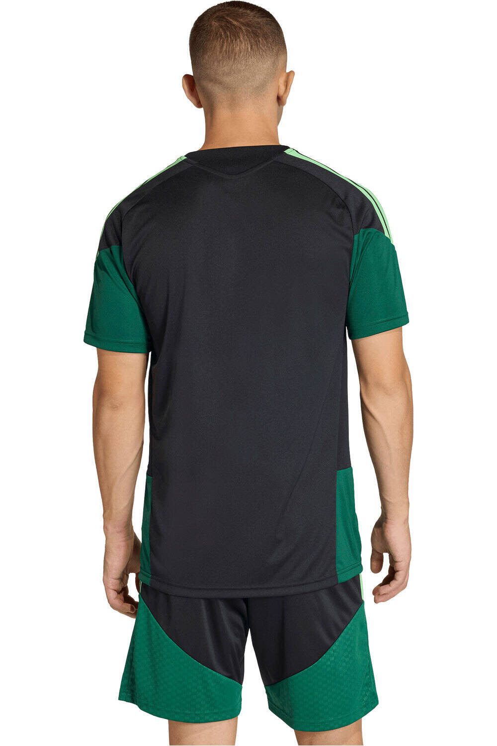 adidas camiseta de fútbol oficiales ENTRENAMIENTO MXICO 26 TIRO vista trasera