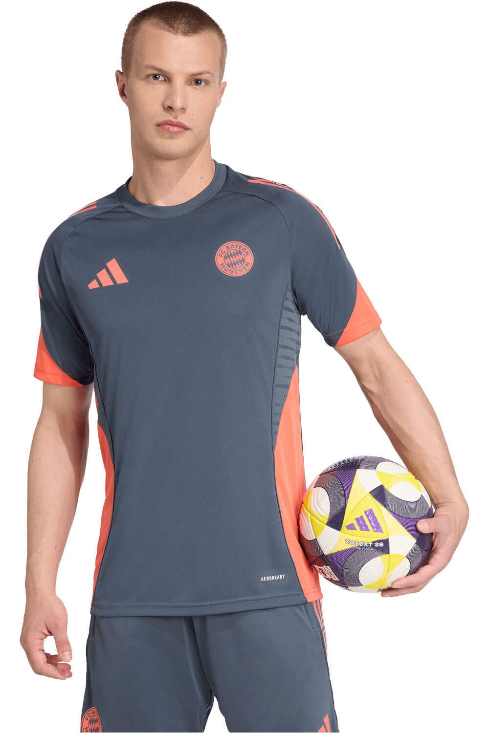 adidas camiseta de fútbol oficiales ENTRENO FC BAYERN TIRO 25 COMPETITION vista frontal