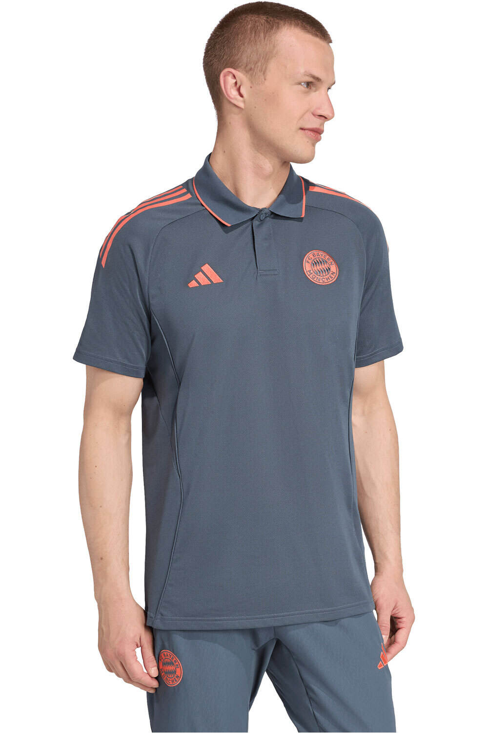 adidas camiseta de fútbol oficiales FC BAYERN 2025/2026 TIRO25 vista detalle