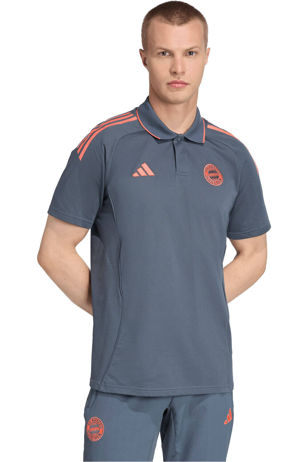adidas camiseta de fútbol oficiales FC BAYERN 2025/2026 TIRO25 vista frontal