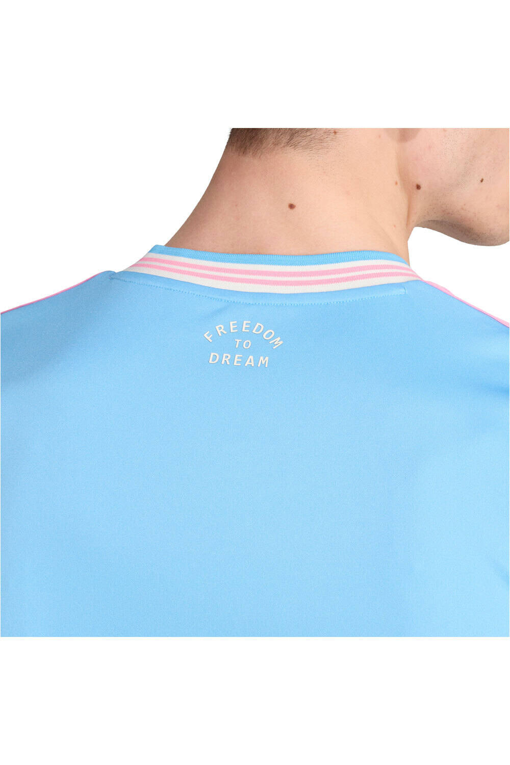 adidas camiseta de fútbol oficiales INTER MIAMI CF 25/26 03