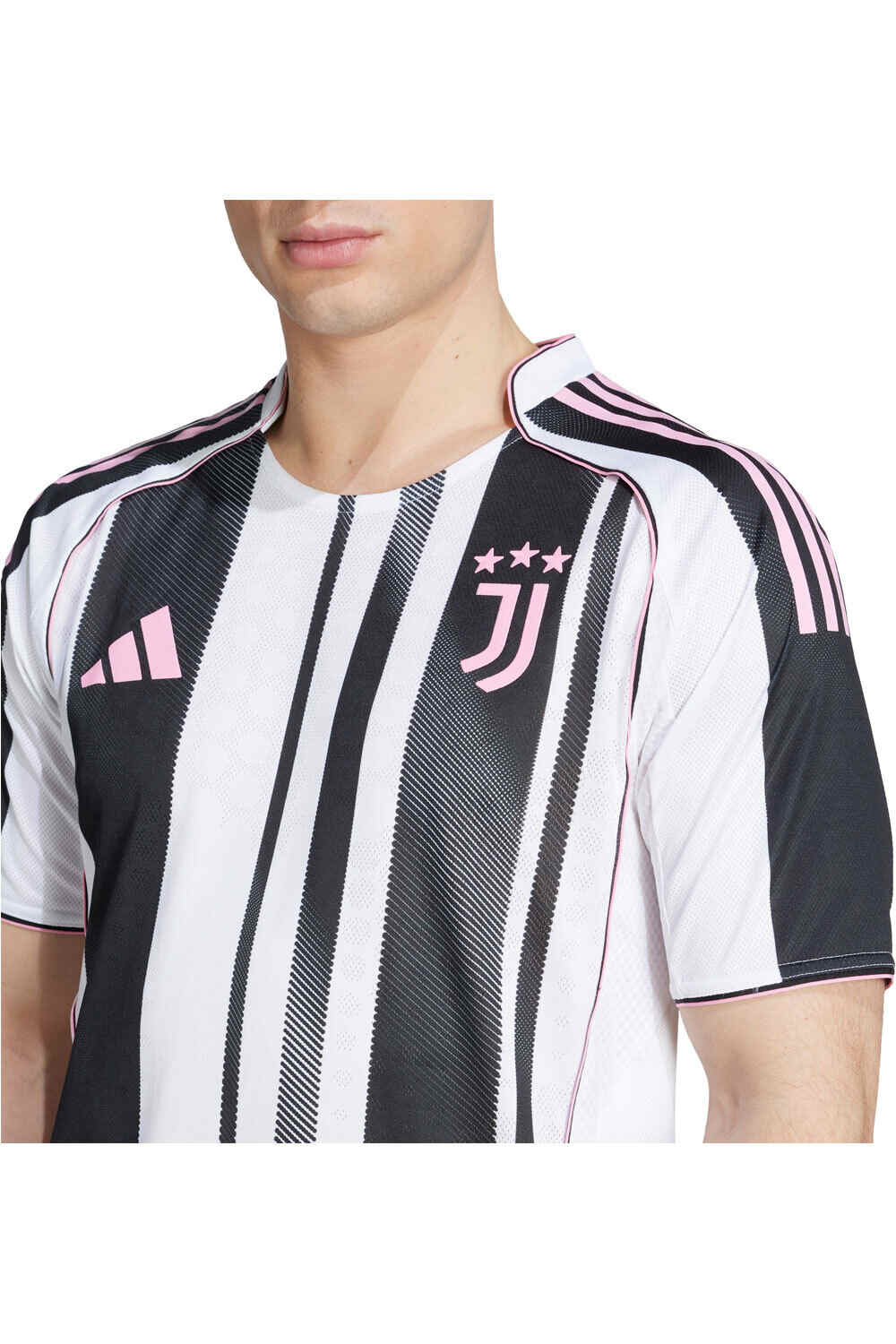 adidas camiseta de fútbol oficiales JUVENTUS 25/26 HOME AUTHENTIC vista detalle