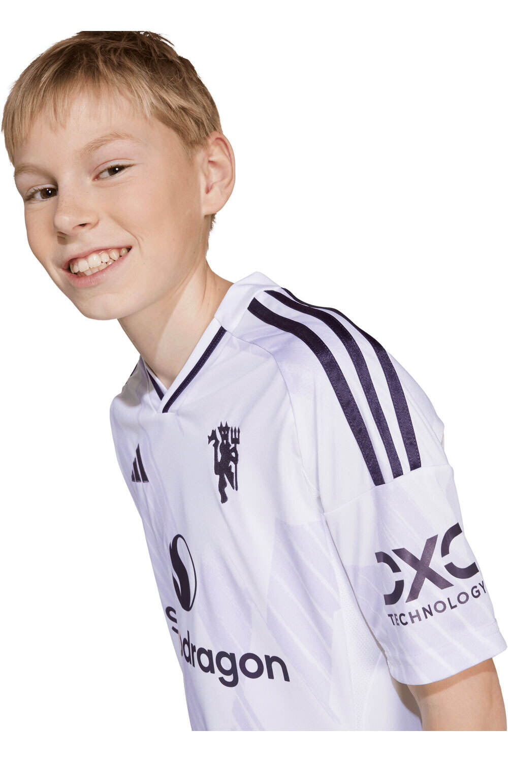 adidas camiseta de fútbol oficiales niño 2.ª EQUIPACION MANCHESTER U 25/26 03