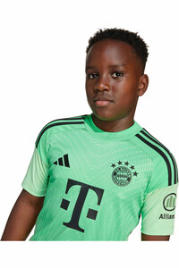 adidas camiseta de fútbol oficiales niño B.MUNICH 26 GK JSY Y vista detalle