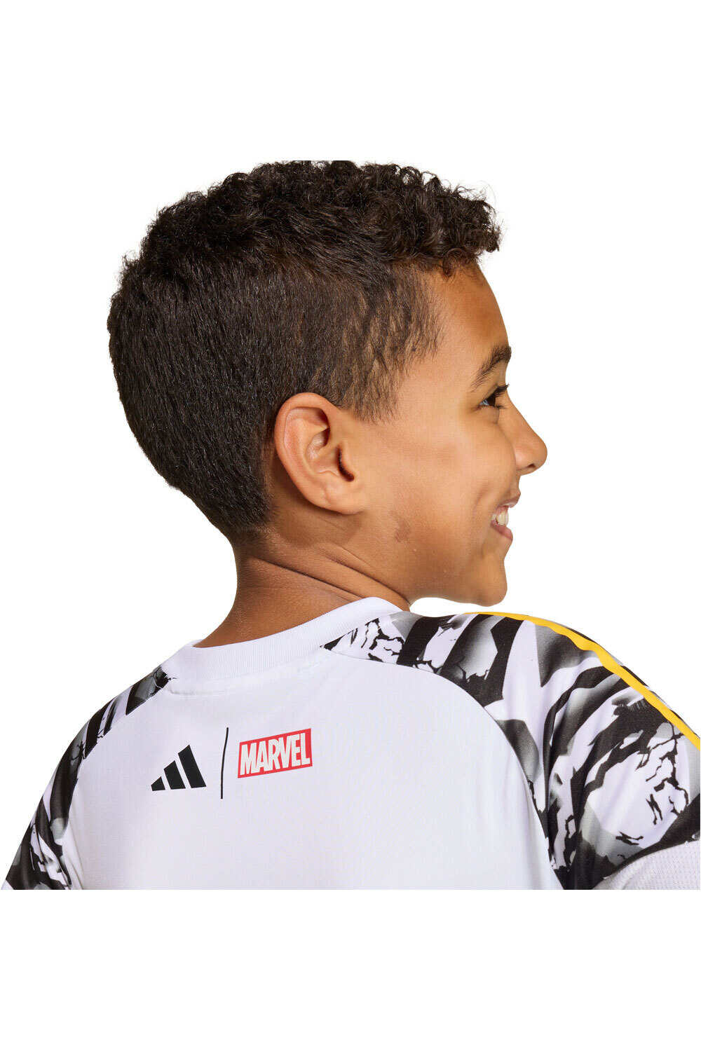 adidas camiseta de fútbol oficiales niño REAL MADRID AVENGERS 25/26 TIRO25 03