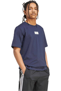 adidas camiseta de fútbol oficiales REAL MADRID SEASONAL GRAPHIC vista detalle