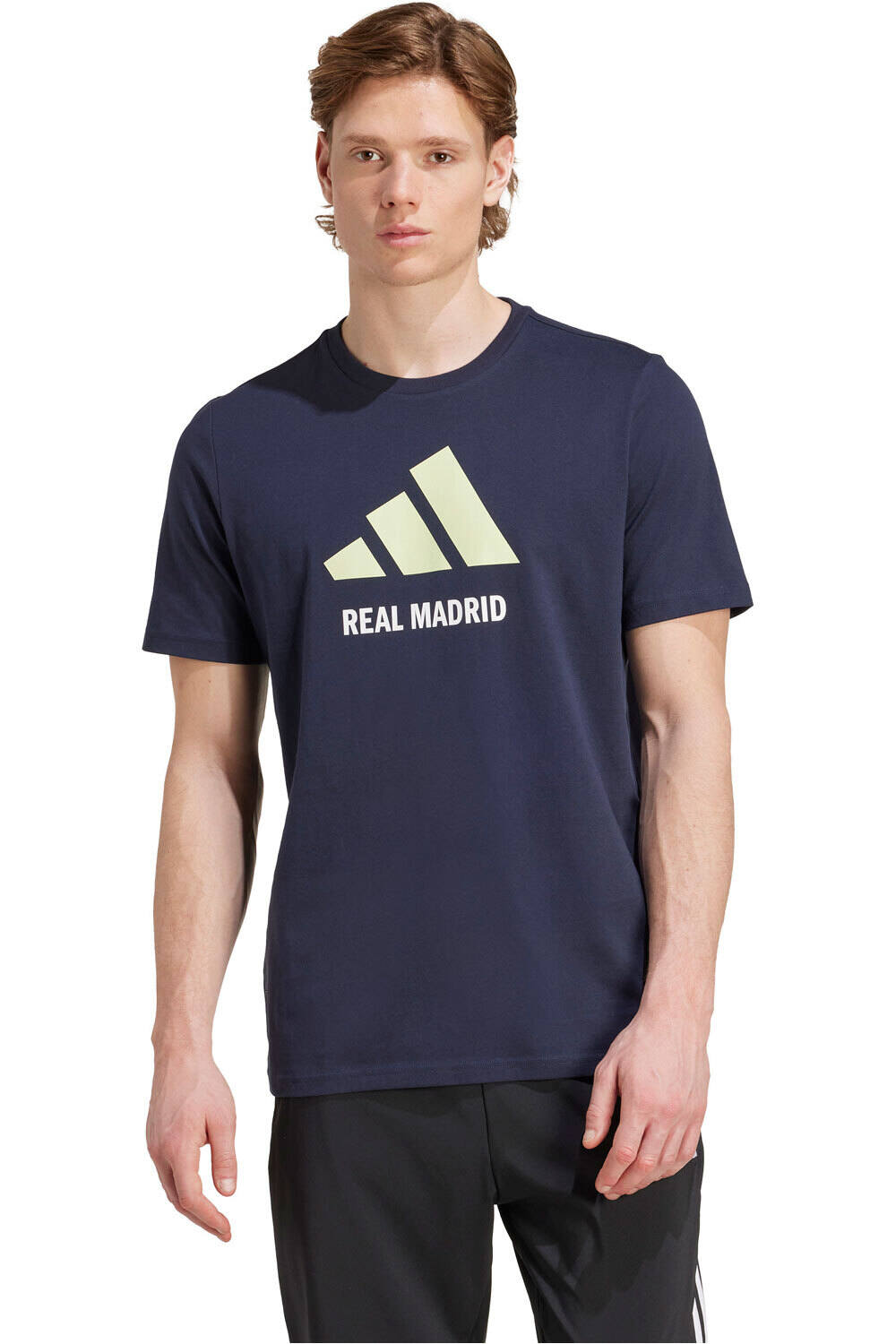 adidas camiseta de fútbol oficiales REAL MADRID SEASONAL GRAPHIC vista frontal