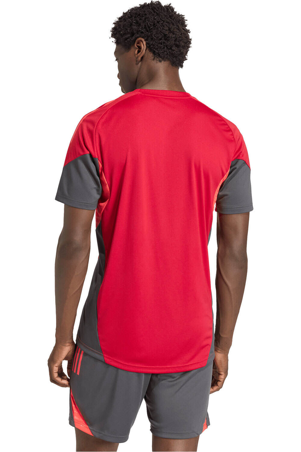 adidas camiseta de fútbol oficiales TRAINING LIVERPOOL FC TIRO 25 COMPET vista trasera