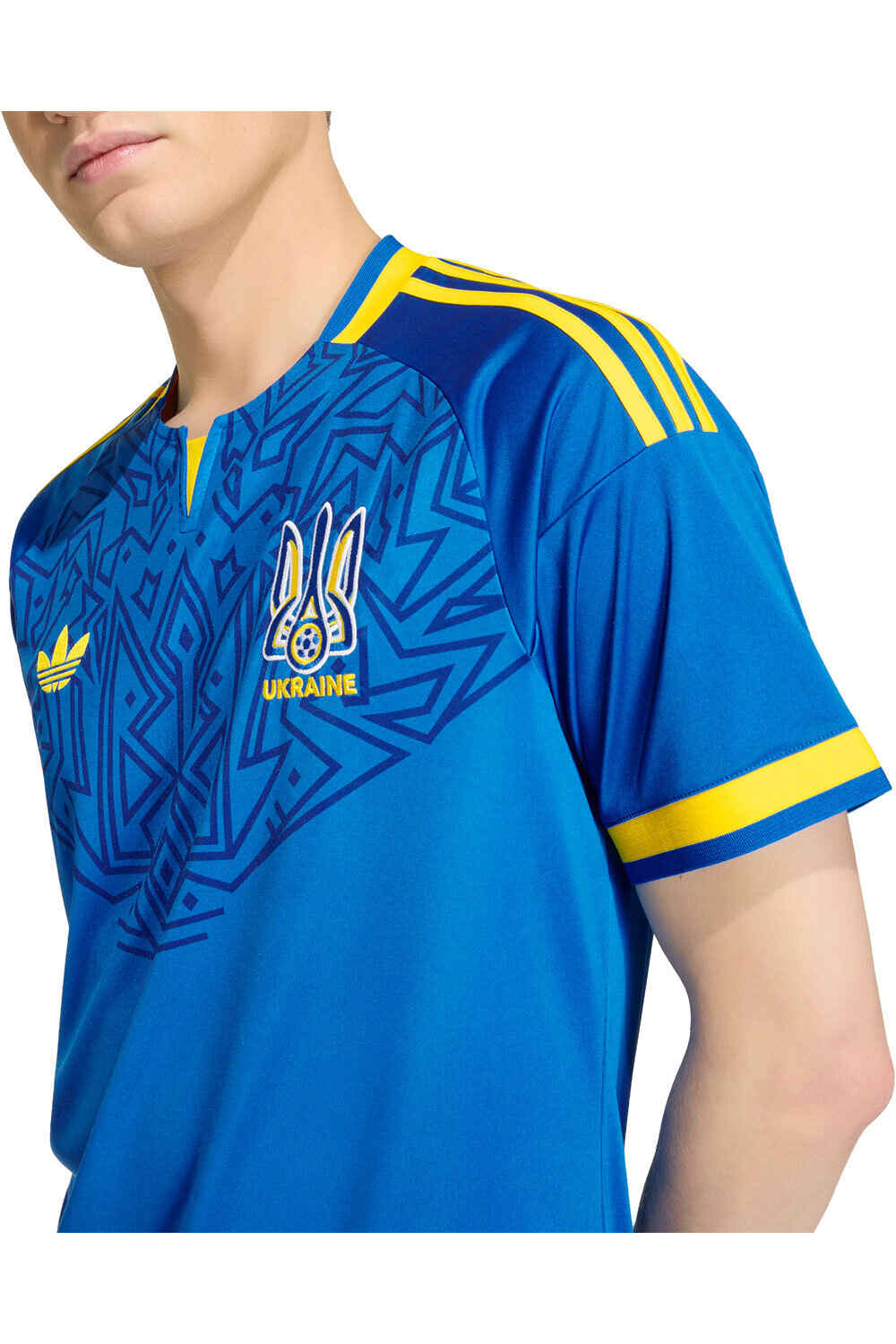 adidas camiseta de fútbol oficiales UCRANIA 26 A JSY vista detalle