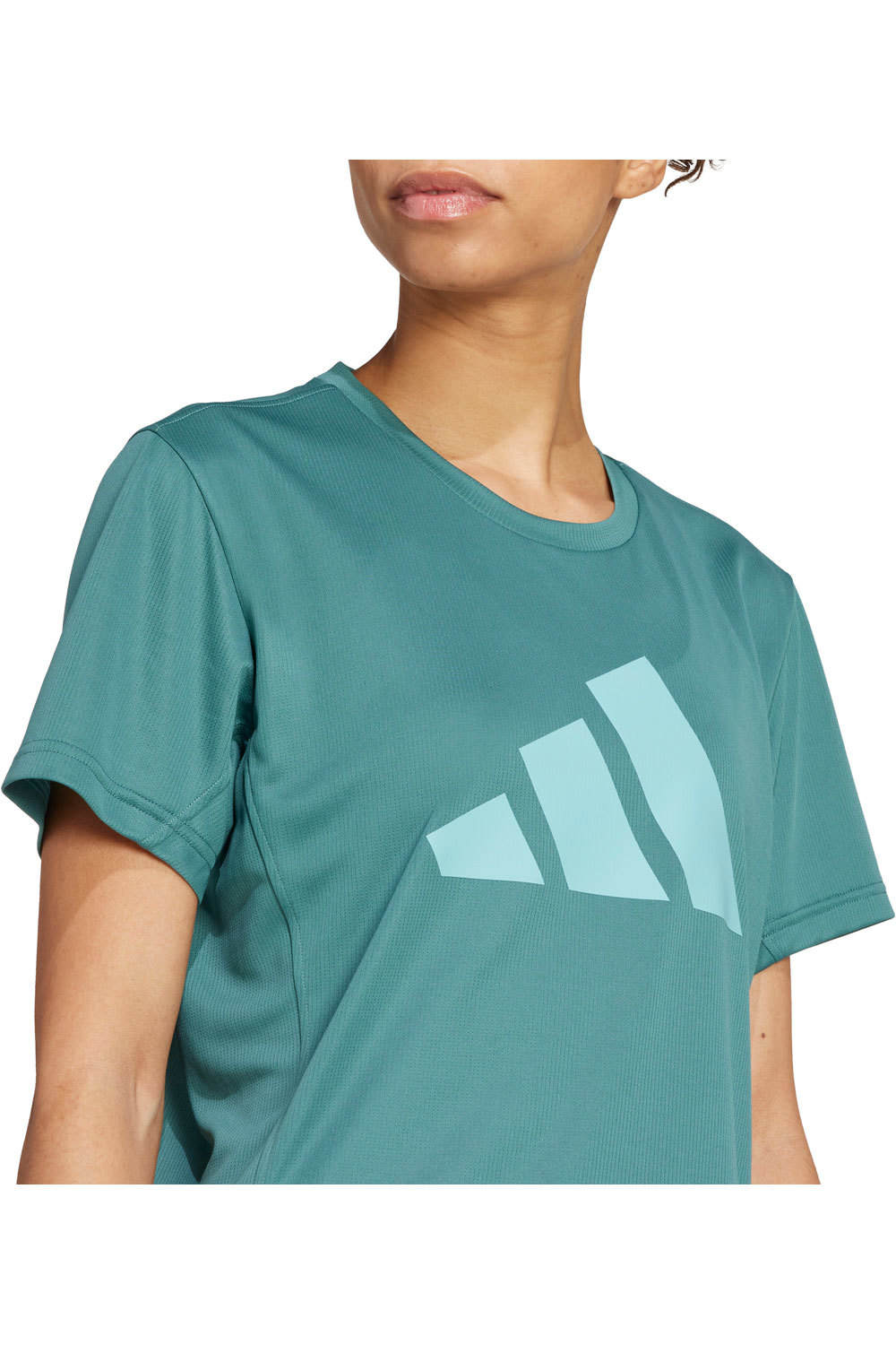 adidas camiseta entrenamiento manga corta mujer RUN IT TEE vista detalle