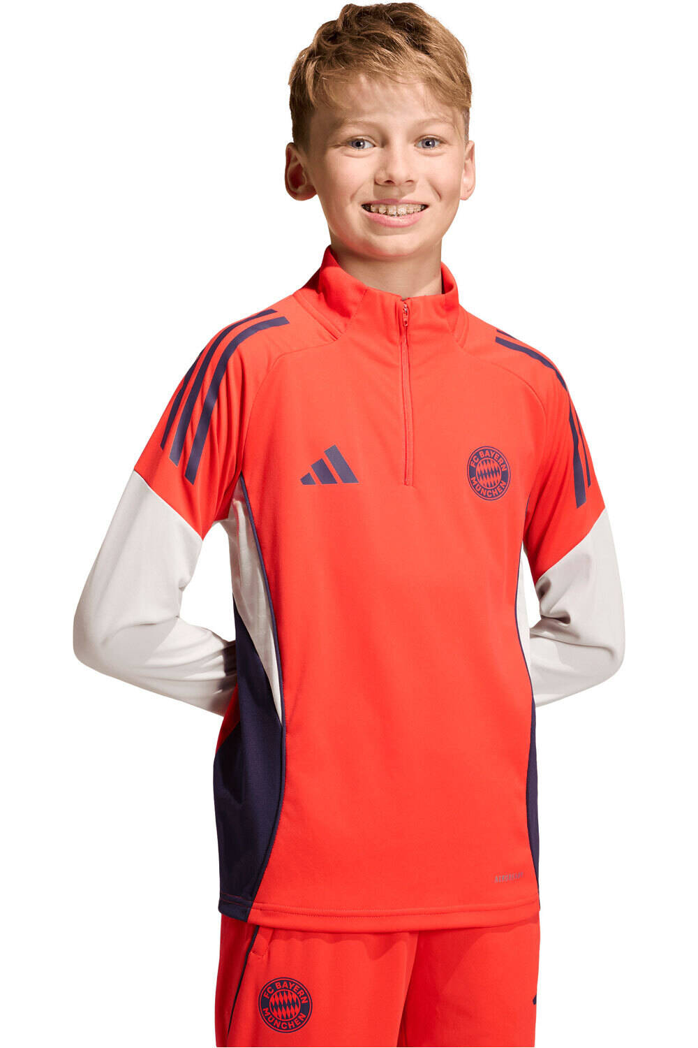 adidas camiseta entrenamiento niño B.MUNICH 26 TR TOP Y vista frontal