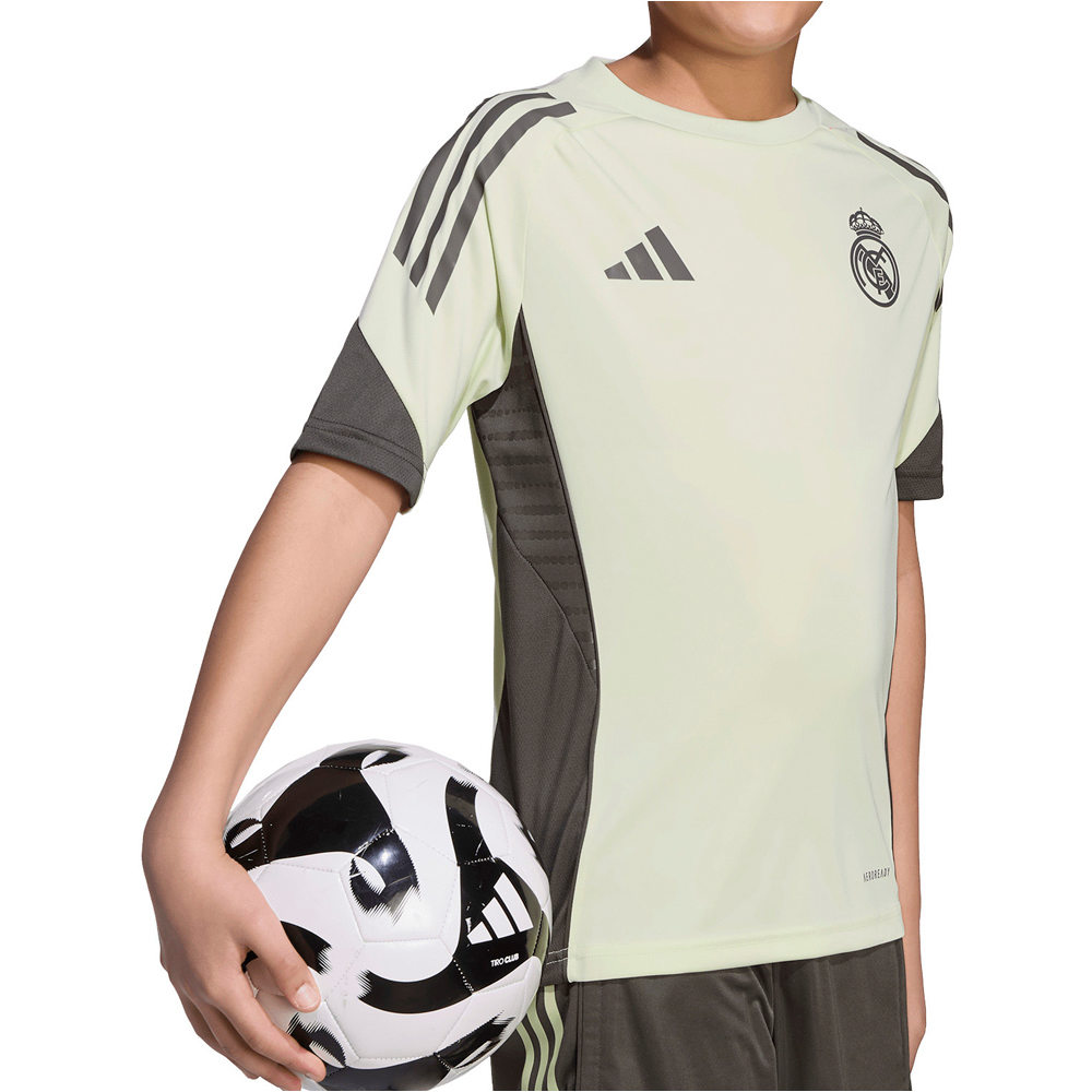adidas camiseta entrenamiento niño R. MADRID 26 TR JSY Y AZNA vista frontal