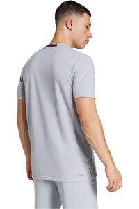adidas camiseta fitness hombre D4T 3S TEE vista trasera