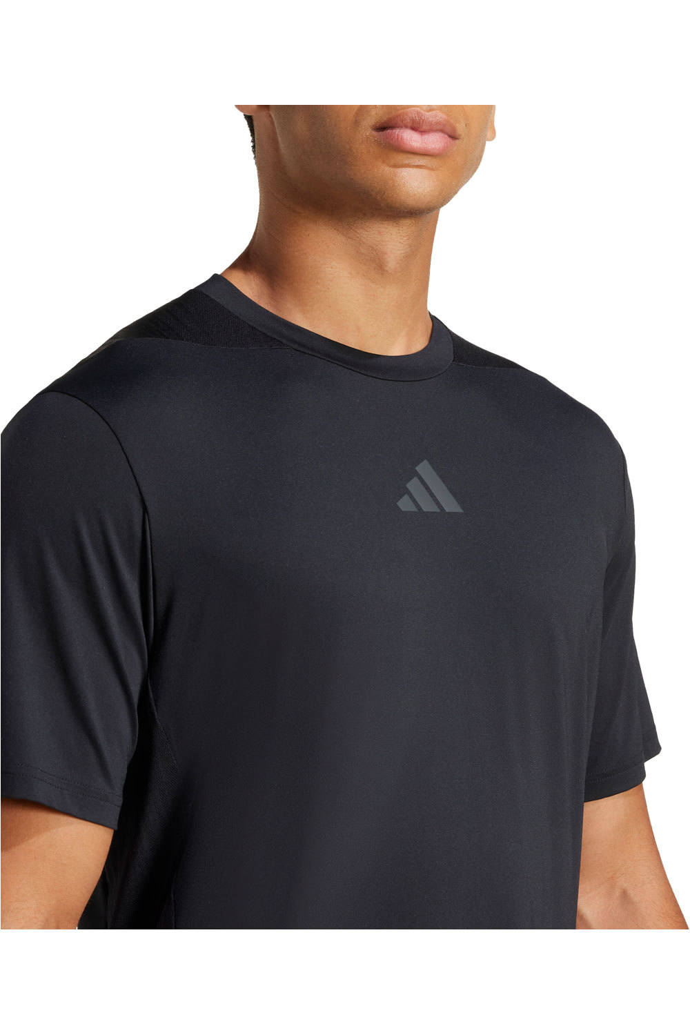 adidas camiseta fitness hombre D4T INT. TEE vista detalle