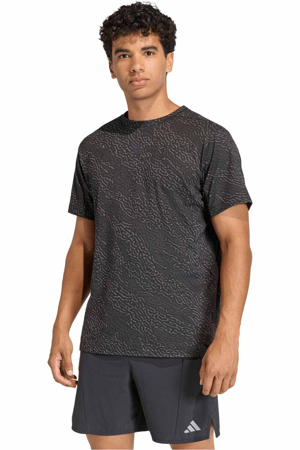 adidas camiseta fitness hombre D4T POWER AOP vista frontal