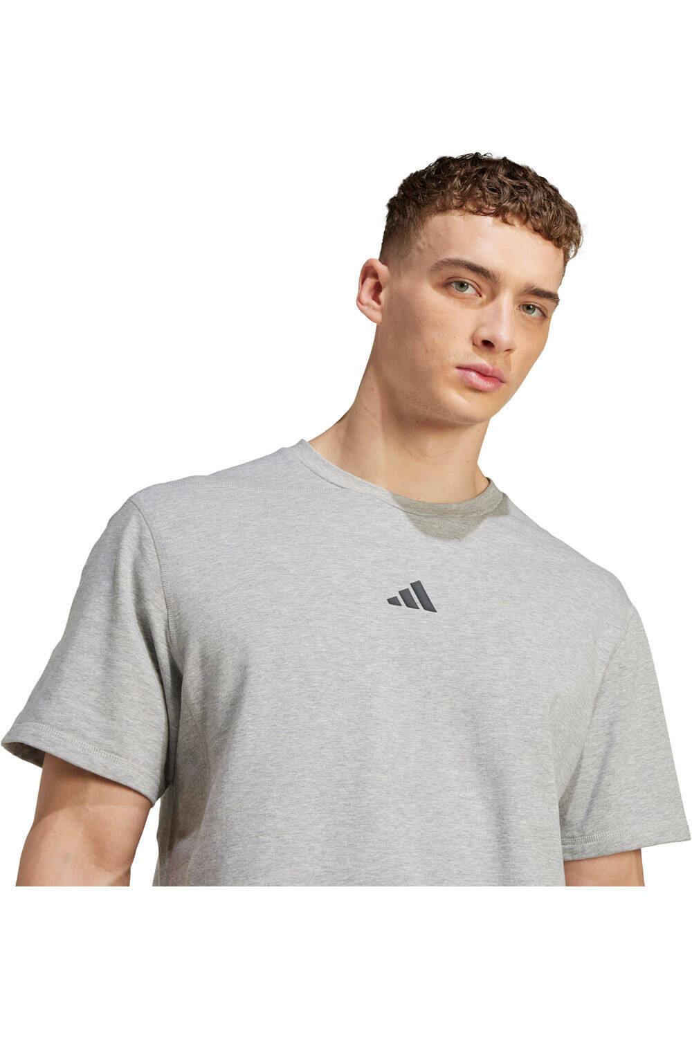 adidas camiseta fitness hombre D4T WORKOUT FRENCH TERRY vista detalle
