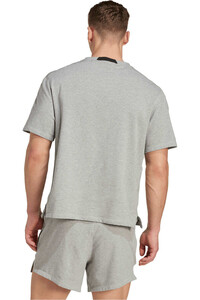 adidas camiseta fitness hombre D4T WORKOUT FRENCH TERRY vista trasera