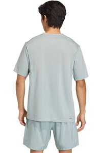adidas camiseta fitness hombre ENTRENAMIENTO ESSENTIALS FEELREADY vista trasera