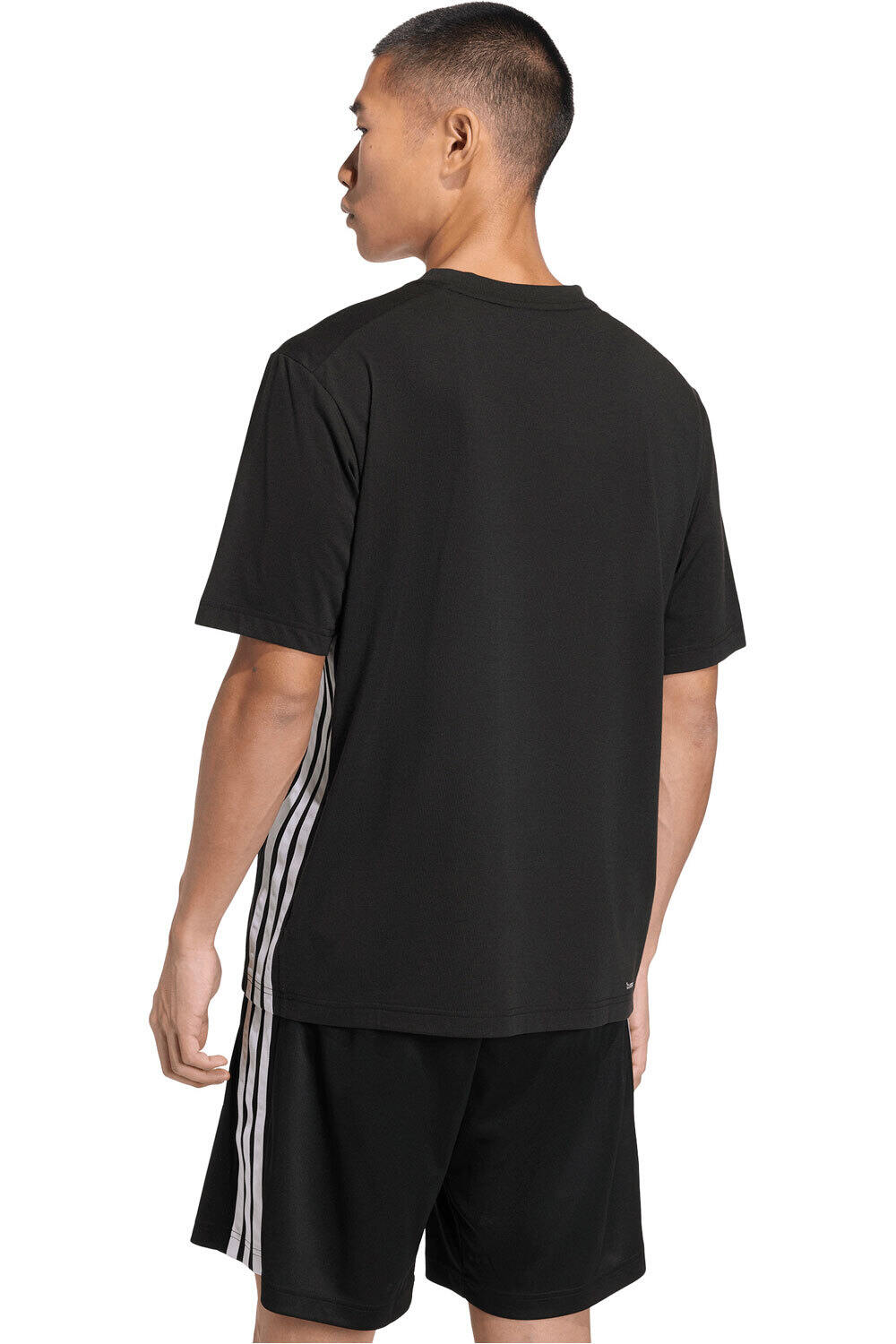 adidas camiseta fitness hombre ESSENTIALS FEELREADY 3 STRIPES vista trasera