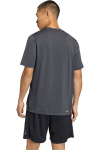 adidas camiseta fitness hombre ESSENTIALS vista trasera