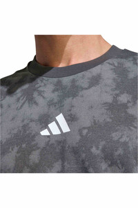 adidas camiseta fitness hombre ESTAMPADA FUN TRAINING vista detalle