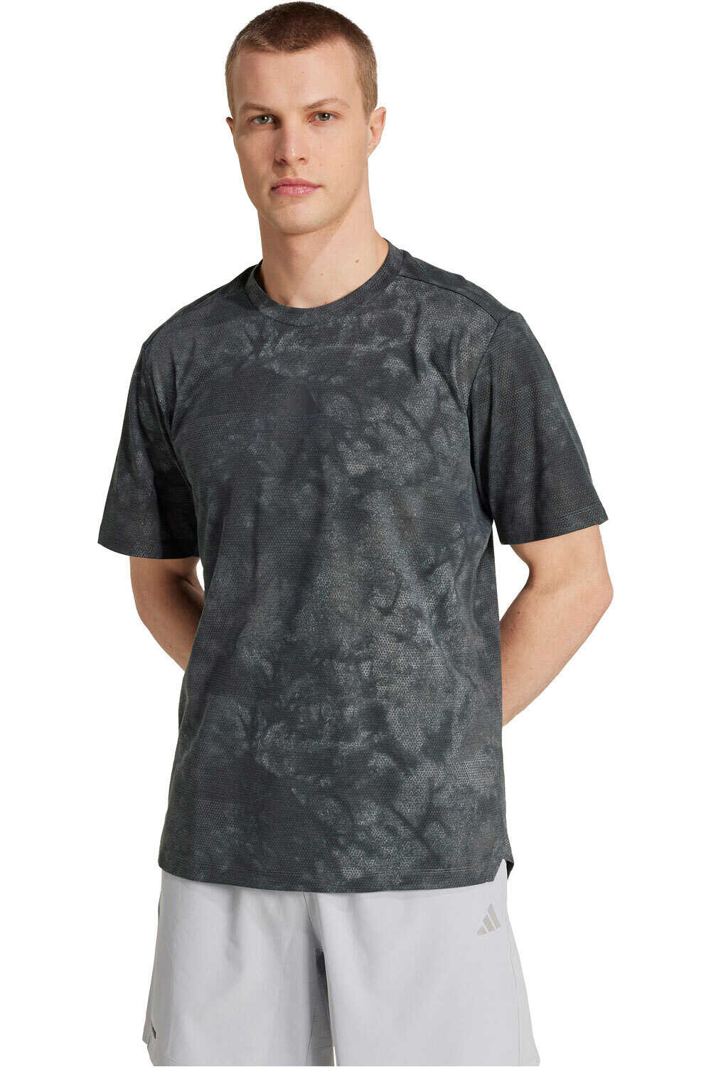 adidas camiseta fitness hombre POWER GRAPHIC vista frontal