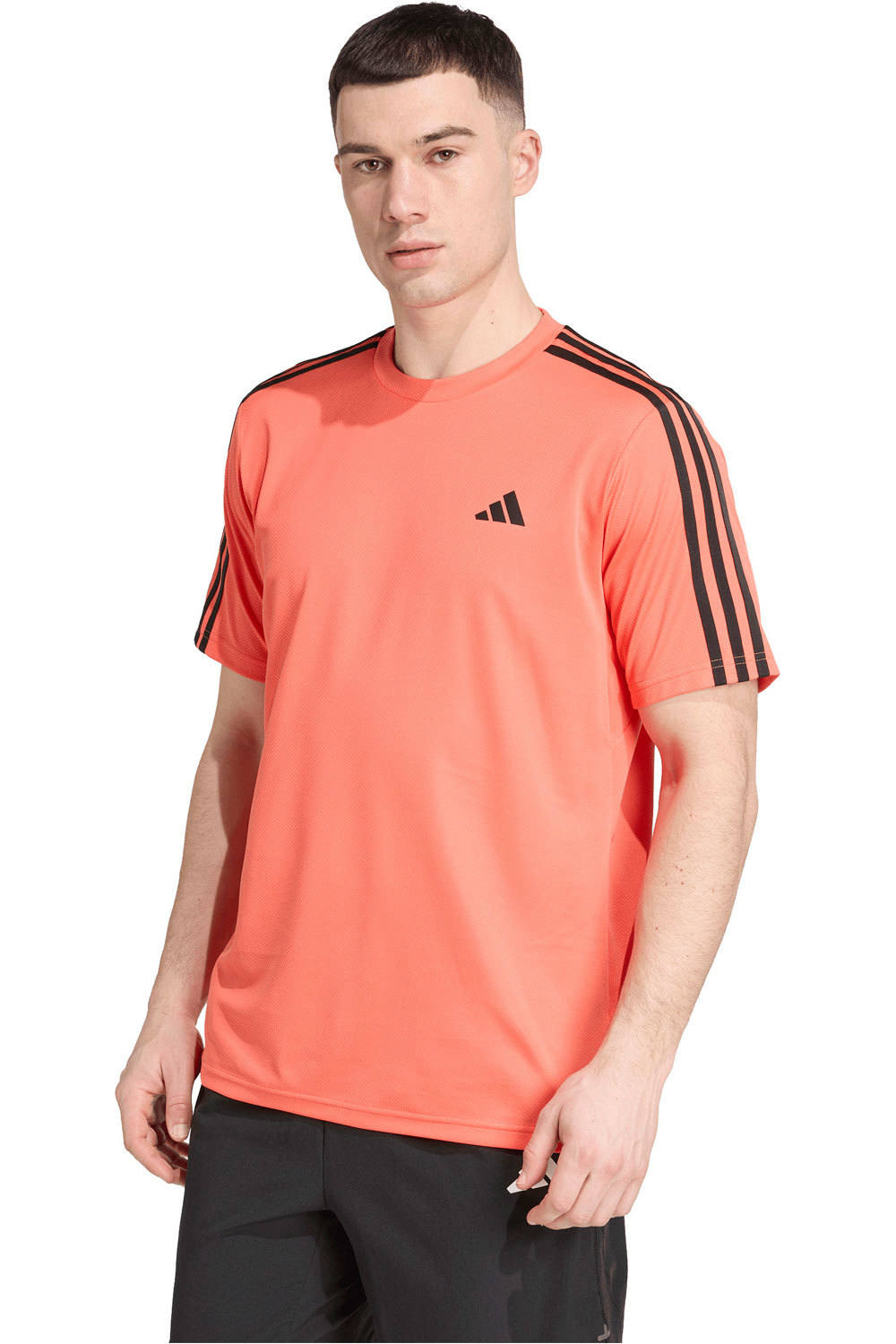 adidas camiseta fitness hombre TR-ES BASE 3S T vista frontal