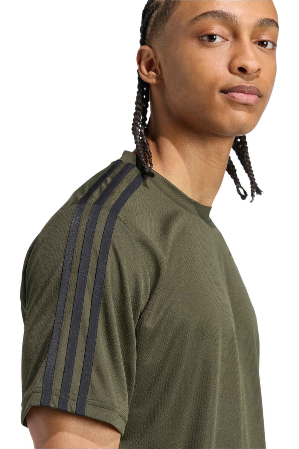 adidas camiseta fitness hombre TRAIN ESSENTIALS 3 BANDAS vista detalle