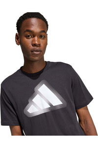 adidas camiseta manga corta hombre ESTAMPADA MODERN ESSENTIALS vista detalle