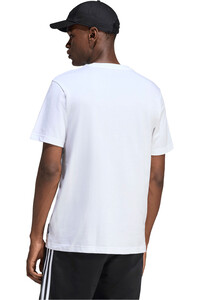 adidas camiseta manga corta hombre ESTAMPADA MODERN ESSENTIALS vista trasera