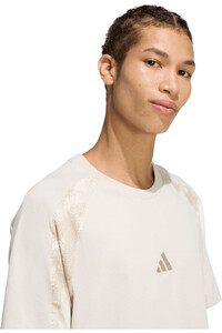 adidas camiseta manga corta hombre ESTAMPADO DE CAMUFLAJE vista detalle