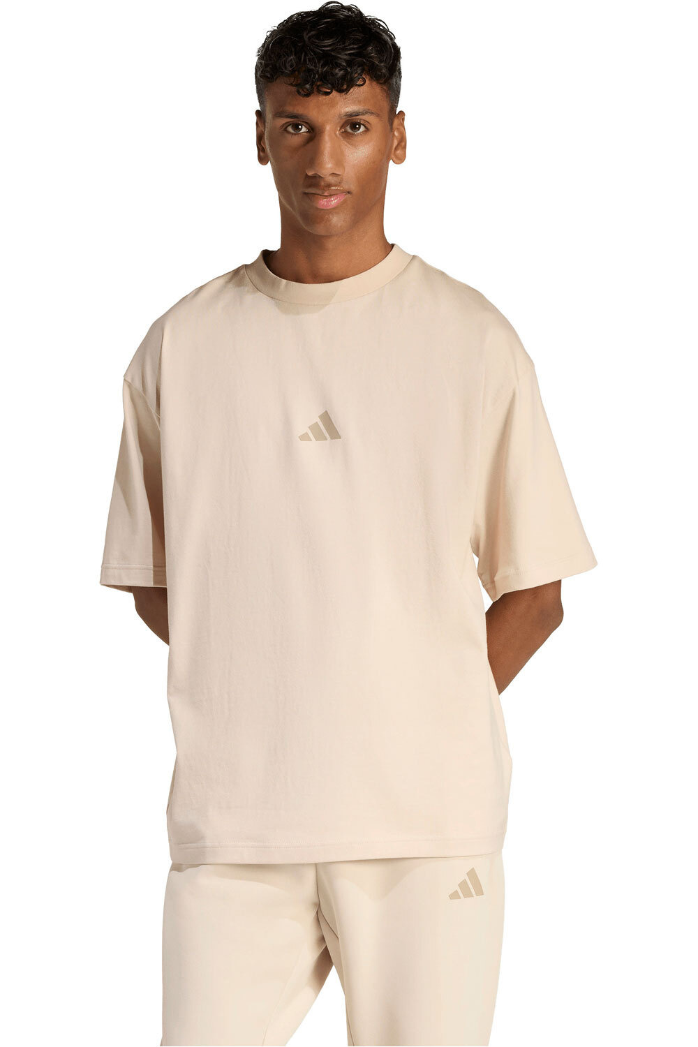 adidas camiseta manga corta hombre FUTURE ICONS SMALL LOGO vista frontal