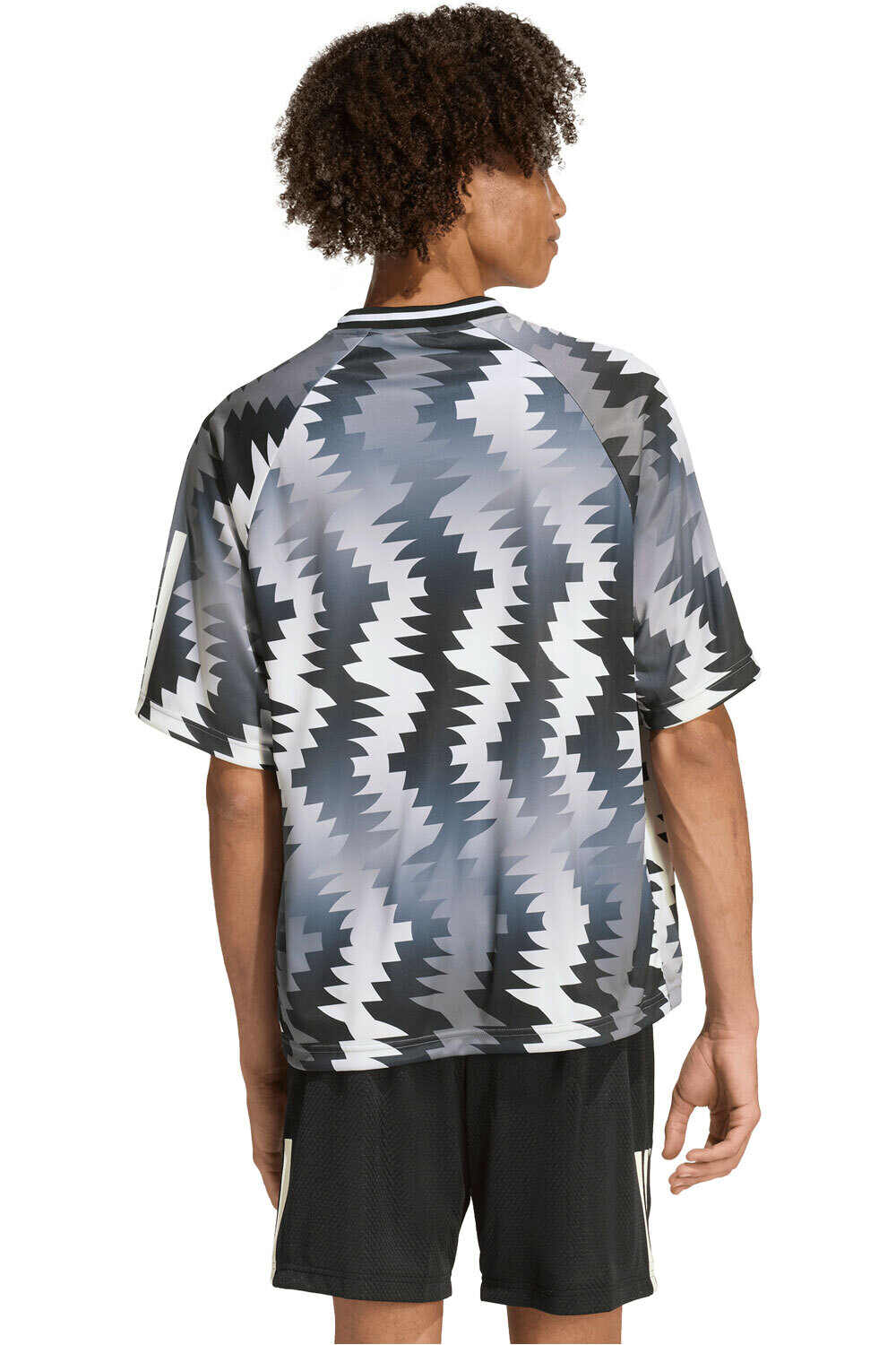 adidas camiseta manga corta hombre HOUSE OF TIRO X COMMON GOAL vista trasera