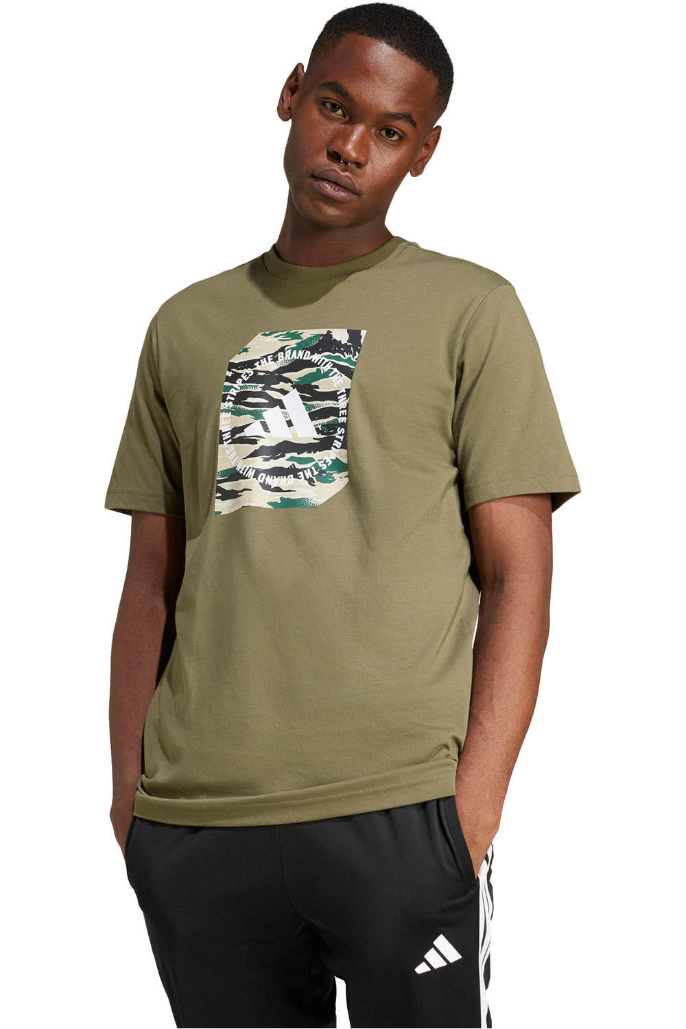 adidas camiseta manga corta hombre M C CAMO BOX T vista frontal