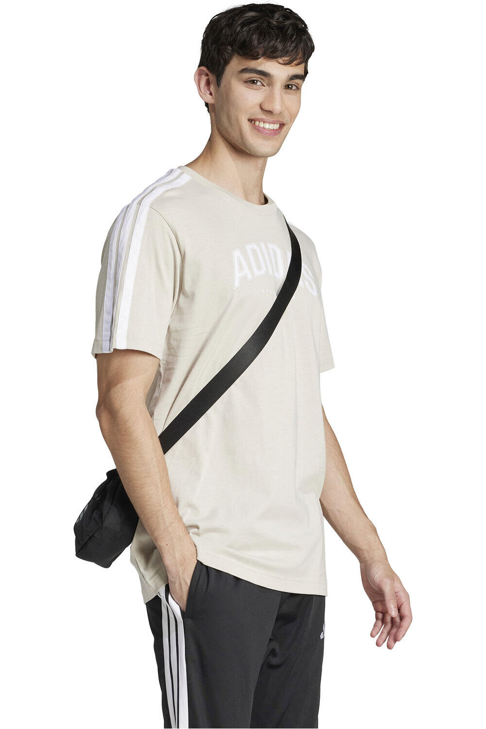 adidas camiseta manga corta hombre M C COLLEG TEE vista detalle