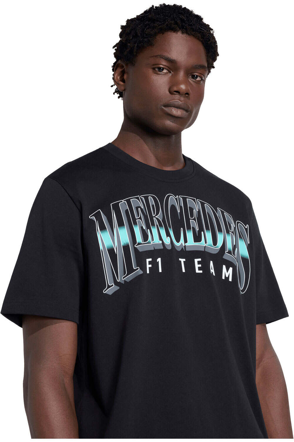 adidas camiseta manga corta hombre MERCEDES-AMG PETRONAS F1 LAS VEGAS vista detalle