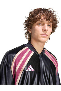 adidas camiseta manga corta hombre MERCEDES AMG PETRONAS F1 LAS VEGAS vista detalle