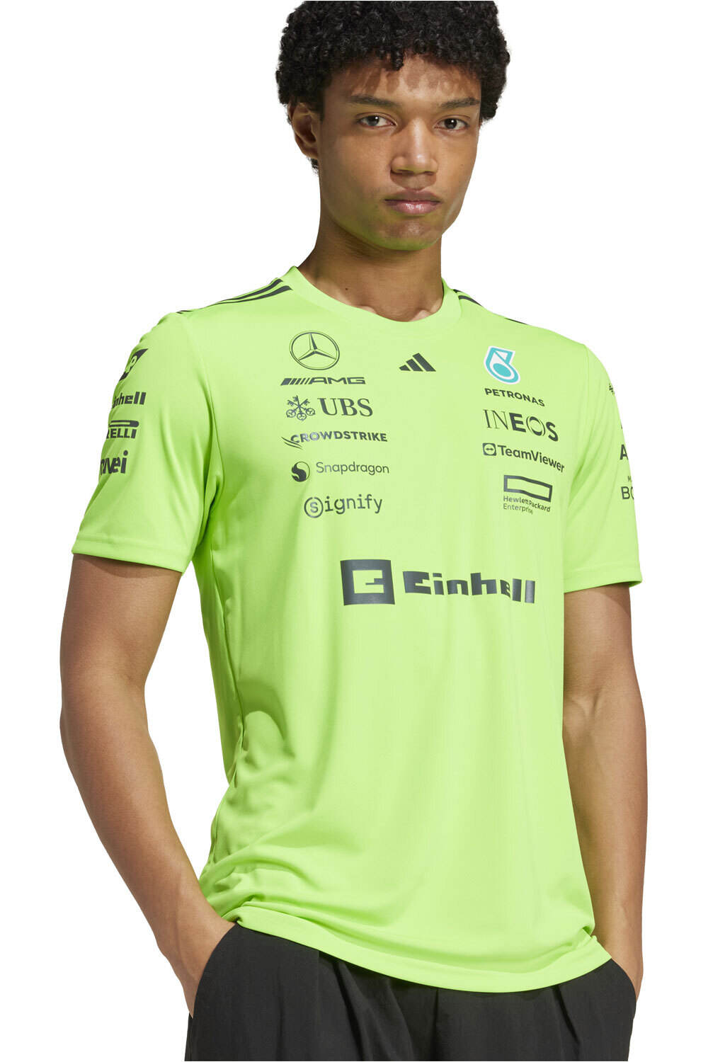 adidas camiseta manga corta hombre MERCEDES AMG PETRONAS F1 TEAM SET UP vista detalle