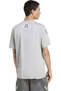 adidas camiseta manga corta hombre MERCEDES F1 TEAM SILVER ARROWS vista trasera