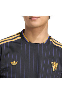 adidas camiseta manga corta hombre MUFC ICON JSY vista detalle